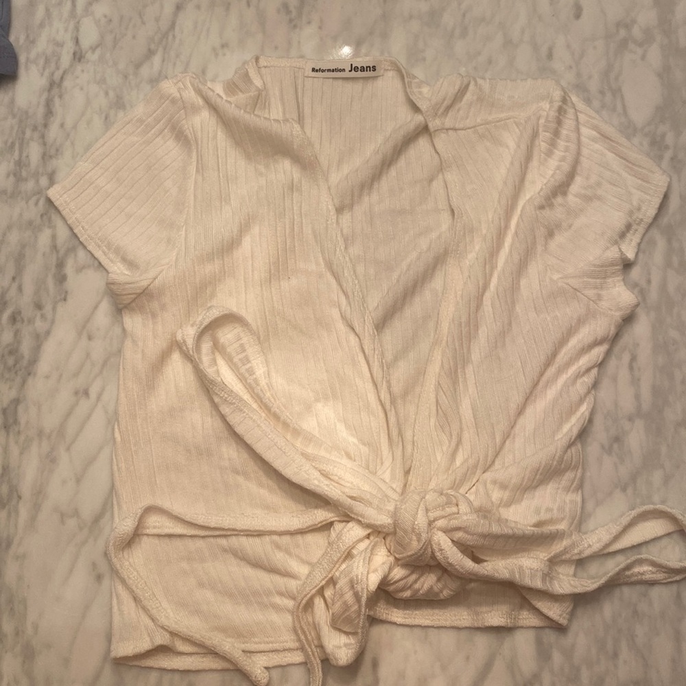 Reformation Jeans white crop top!! Size XS great condition!